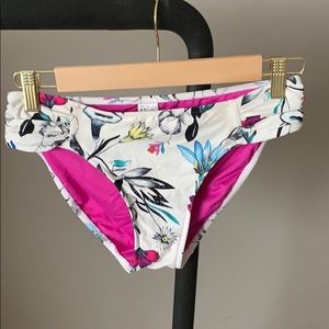 Brand new Seafolly bikini bottoms